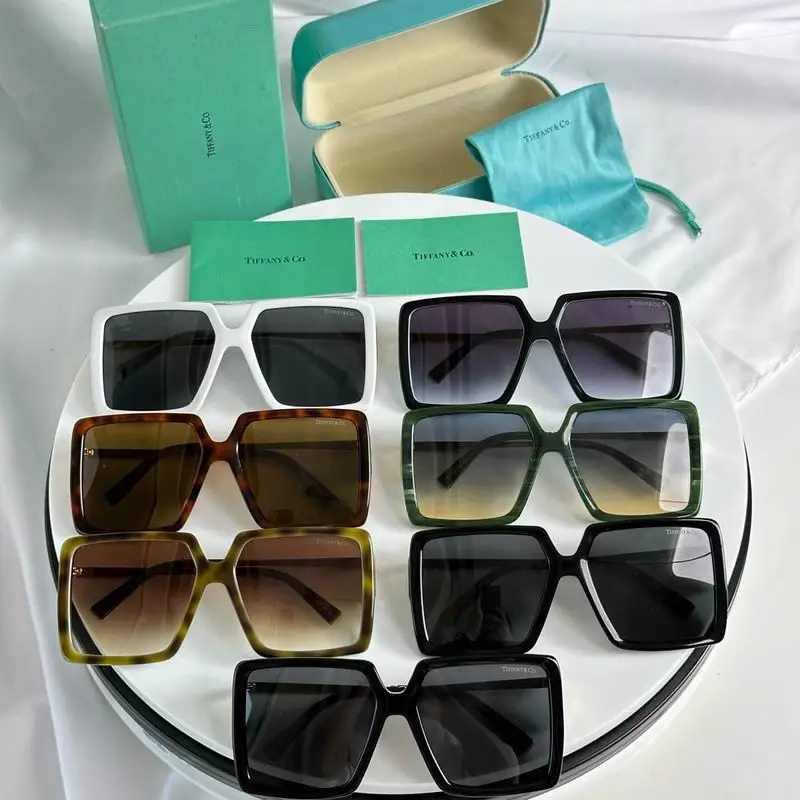 Tiffany & CO Glasses (84)